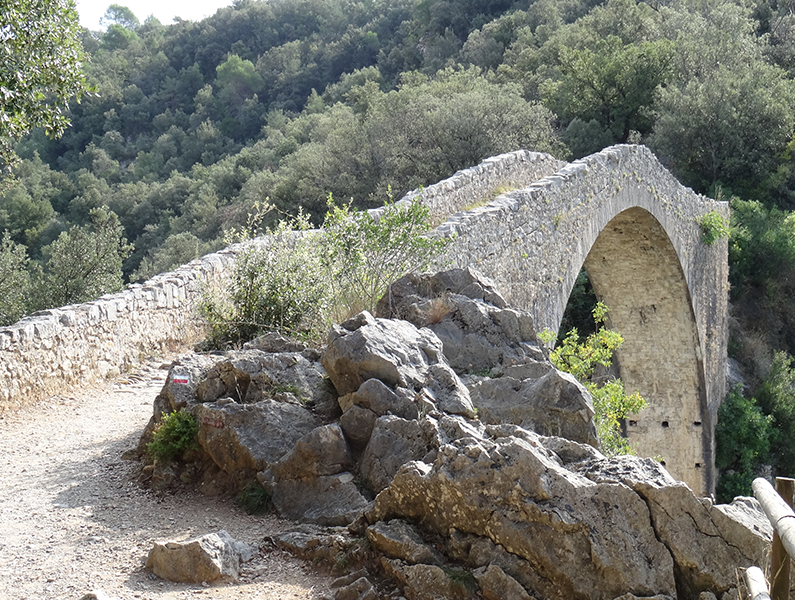 Image of a Bridge in Sadernes